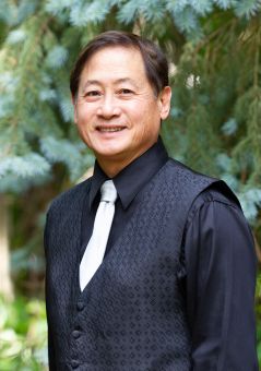 Larry joined the Kalamazoo Ringers in 2019 after participating as a long-term sub for the latter half of the 2018-2019 season. He has played handbells since 1987, playing any position on the table but specializing in ringing bass. He was the conceptual founder and leader of Low Ding Zone, the World's First Bass-Only Handbell Ensemble, and is the author of the Bass Ringer's Notebook. He is also a composer and festival clinician and runs Choraegus, an online music company.
In 2016, he retired from a 35-year software engineering career and moved to Holland, Michigan where he and his wife Carla, also a KR member, are now ringing professionals who create and perform music for eight handbells as West Michigan's Smallest Handbell Choir.
In addition to handbells, his interests include developing websites, mowing the lawn, raking leaves, shoveling snow, coffee, coffee, and coffee.